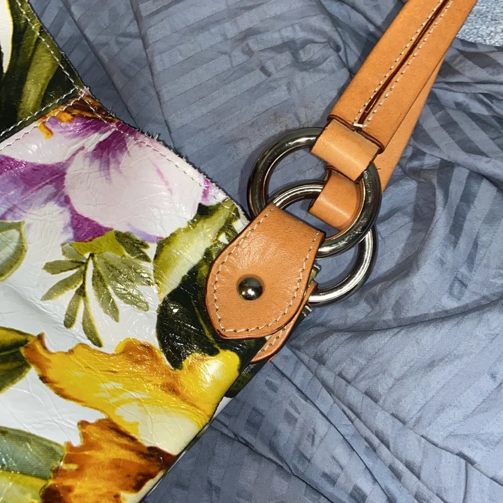 Nwot Maurizio Taiuti Floral italian Leather hobo bag_13